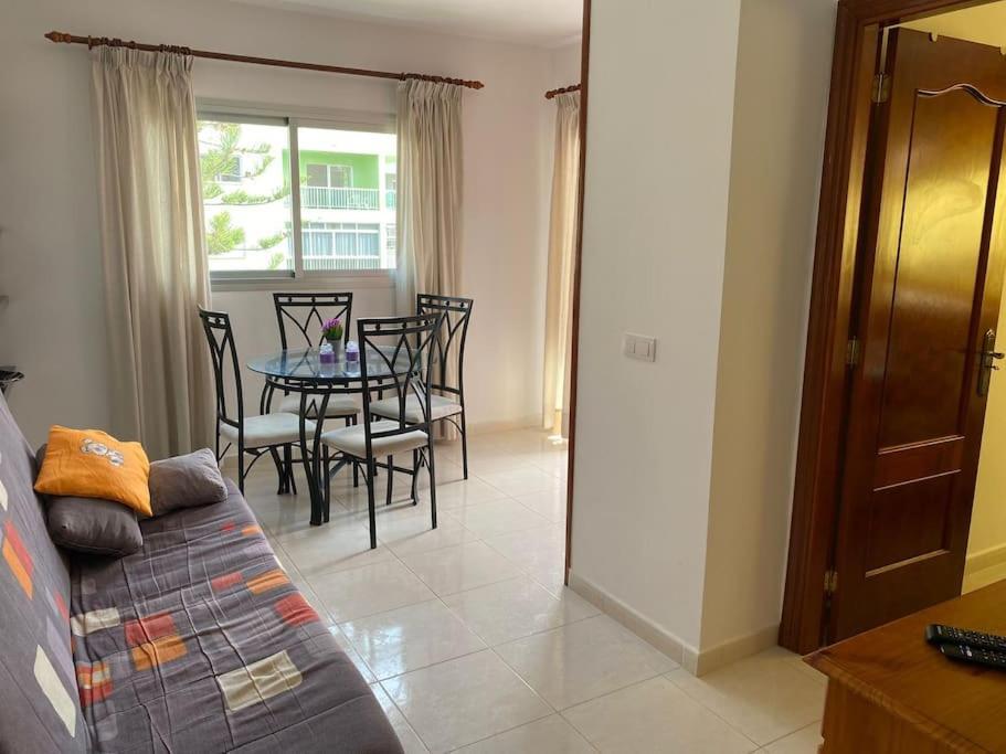 Seaside Apartment With Balcony لاس غاليتاس المظهر الخارجي الصورة