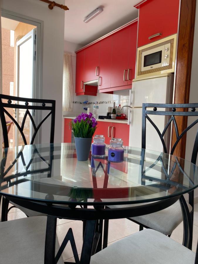 Seaside Apartment With Balcony لاس غاليتاس المظهر الخارجي الصورة